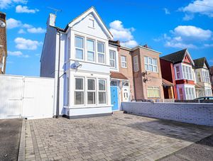 Front Of Property- click for photo gallery